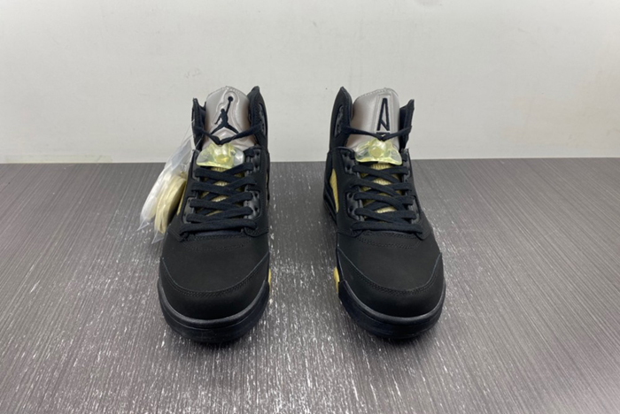 A Ma Maniére x Air Jordan 5 “Black”  FD1330-001y