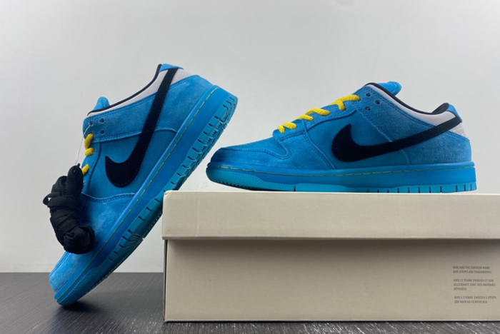 The Powerpuff Girls x Nike SB Dunk Low “Buttercup”  FZ8319-300