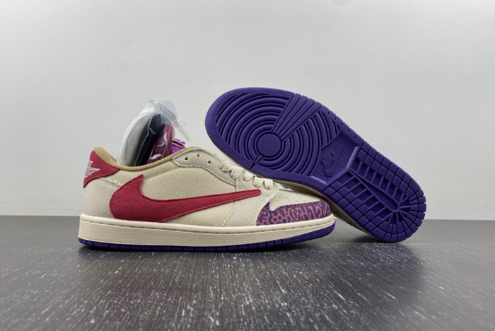 Travis Scott x Air Jordan 1 Low  DM7866-952