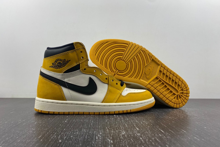 Air Jordan 1 High OG “Yellow Ochre”   DZ5485-701