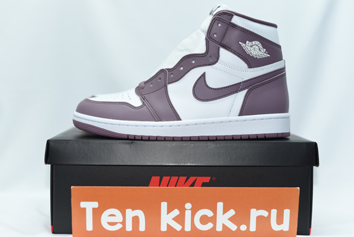 Air Jordan 1 High OG “Mauve”  DZ5485-105
