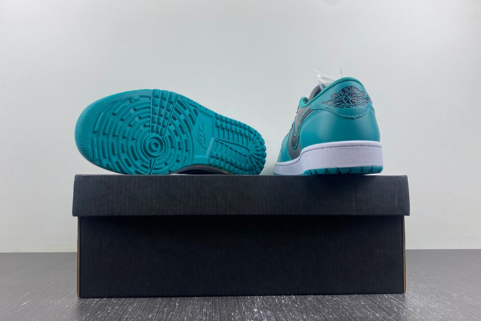 Jordan 1 Low Golf Cool Grey Gamma Blue  FZ3248-001