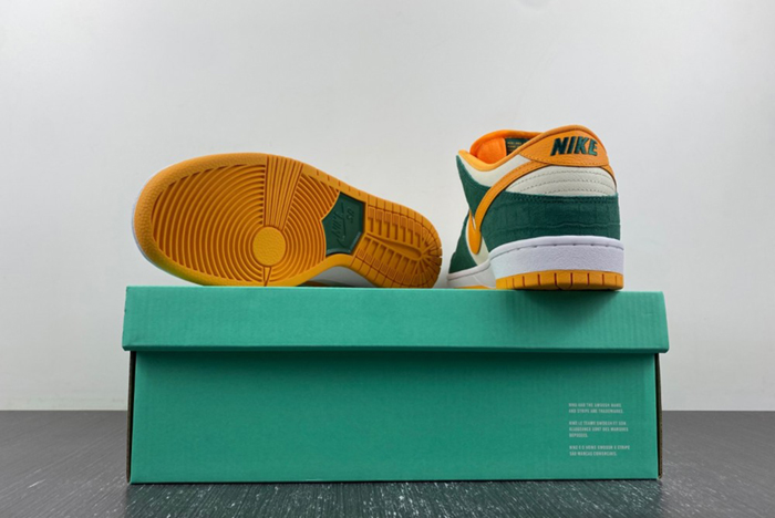 Nike SB Dunk Low Legion Pine Kumquat  304292-383