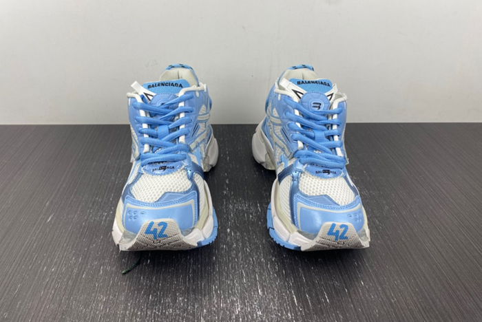 Ba*len*cia*ga runner sneaker   677403 w3rb2 9744