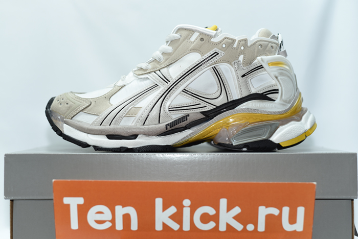 Ba*len*cia*ga runner sneaker  772767-w3rny-91790