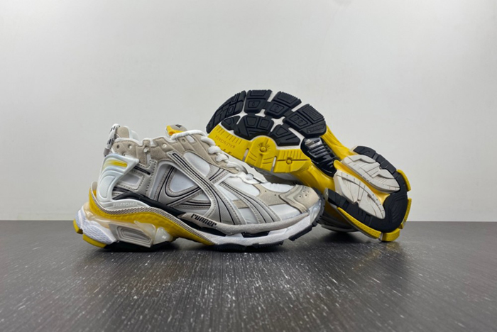 Ba*len*cia*ga runner sneaker  772767-w3rny-91790