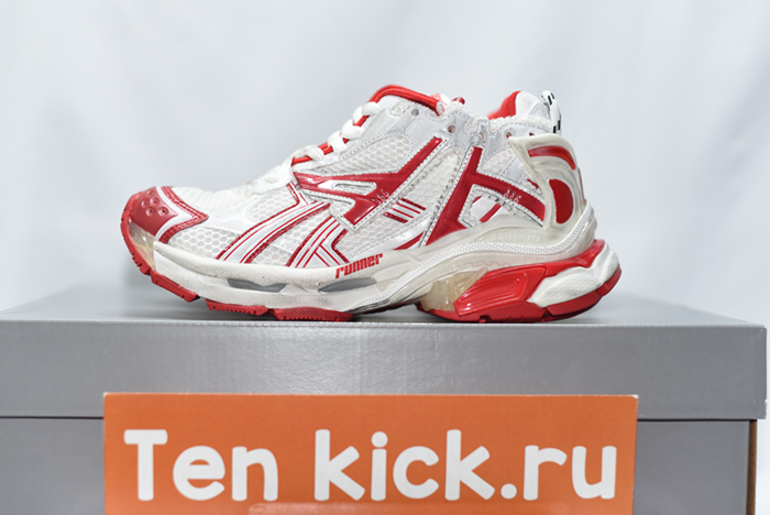 Ba*len*cia*ga runner sneaker  677402-w3rb2-9060