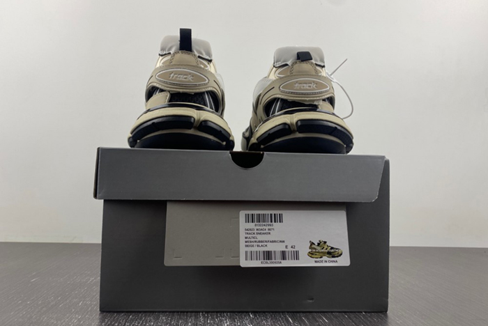 Balenciag Track 3.0 542023 W3AC4 8017