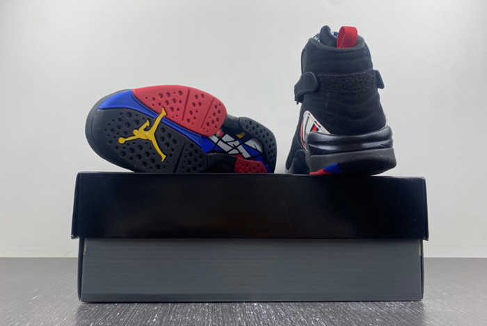 Jordan 8 Retro Playoffs (2023) 305381-062