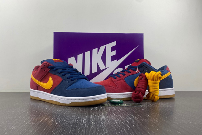 Nike SB Dunk Low Barcelona DJ0606-400