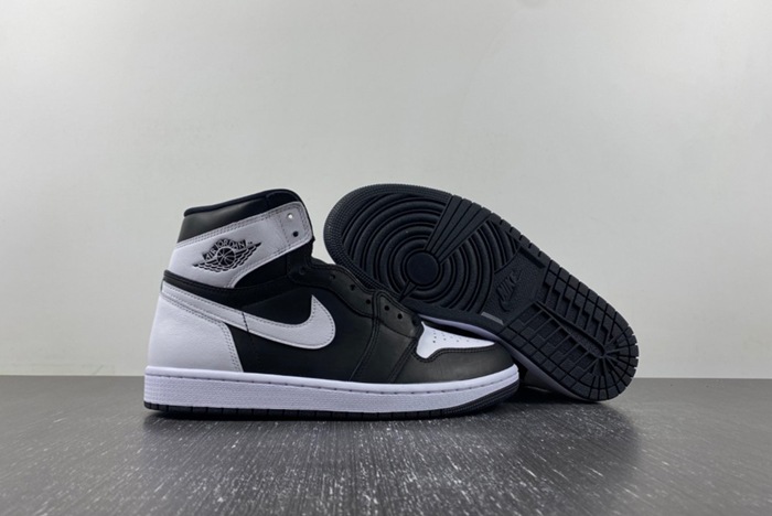 Air Jordan 1 High OG “Reverse Panda”  DZ5485-010