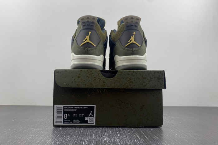 Air Jordan 4 Craft “Medium Olive”  FB9927-200