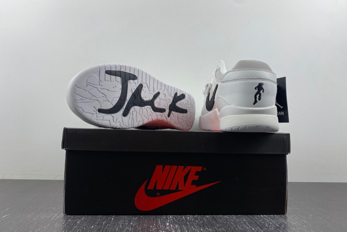 Travis Scott x Jordan Cut The Check  FZ8117-001 white