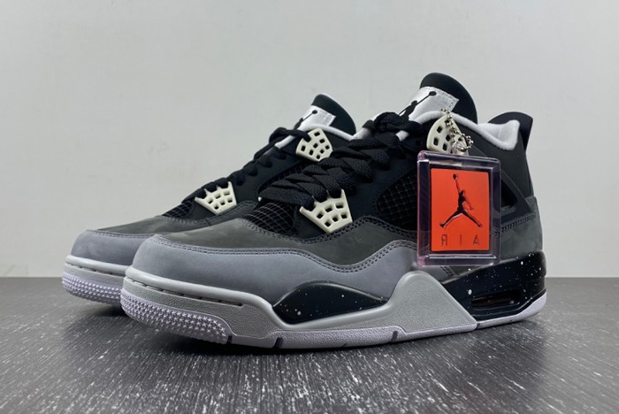 AIR JORDAN 4 RETRO ''FEAR''  626969-030