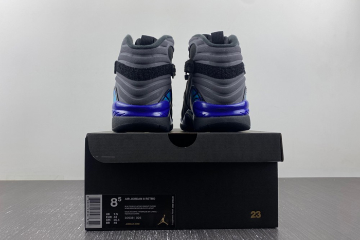 ir Jordan 8 “Aqua” 305381-025