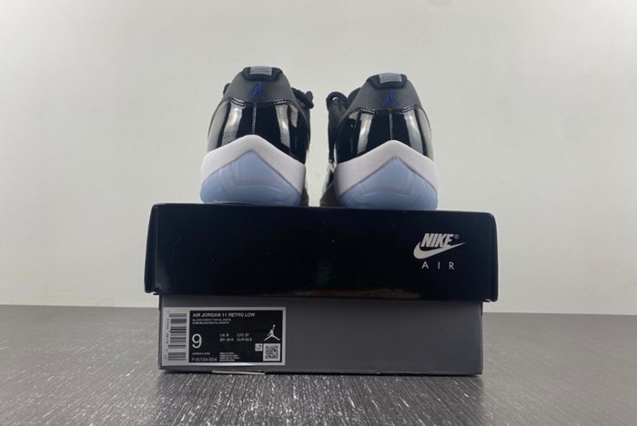 Air Jordan 11 “Space Jam“  ”FV5104-004