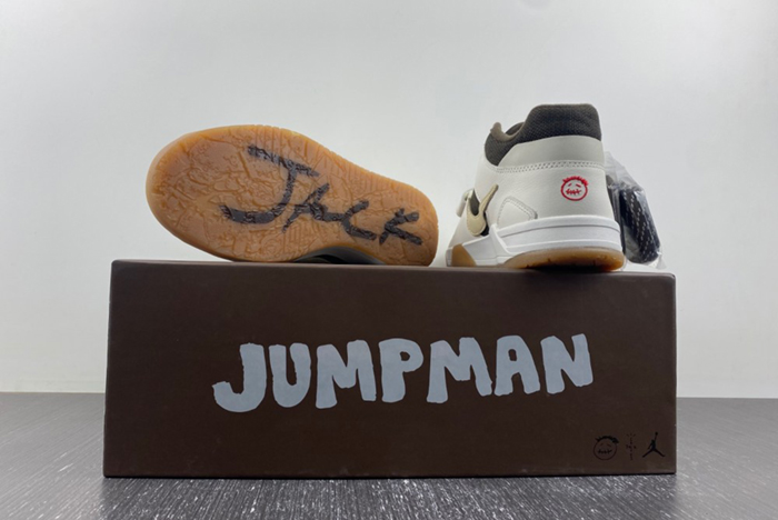 Travis Scott x Jordan Cut The Check  FZ8117-100 yellow