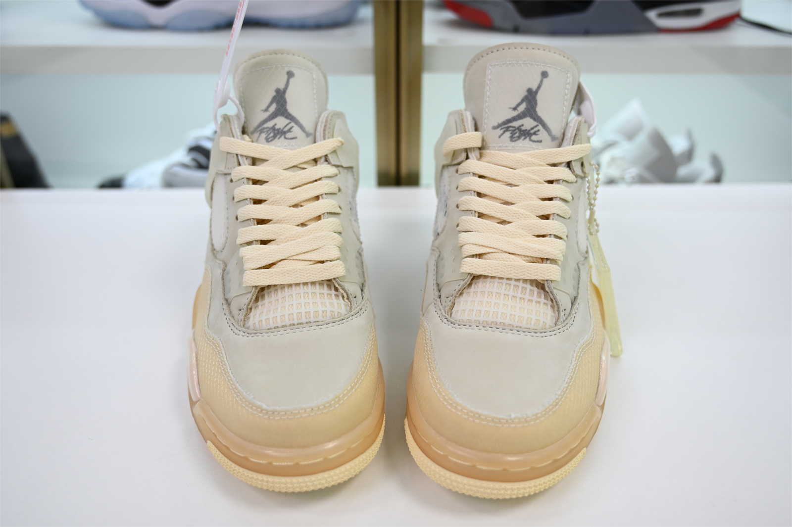 Air Jordan 4 RETRO x Off-White   CV9388-100