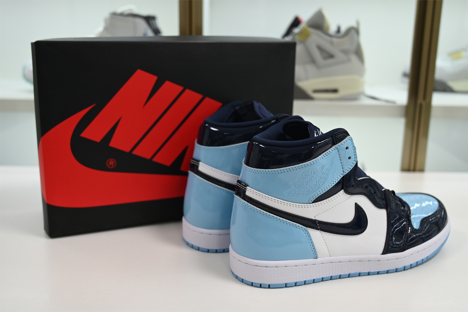Air Jordan 1 UNC Blue Chill Patent   Leather CD0461-401