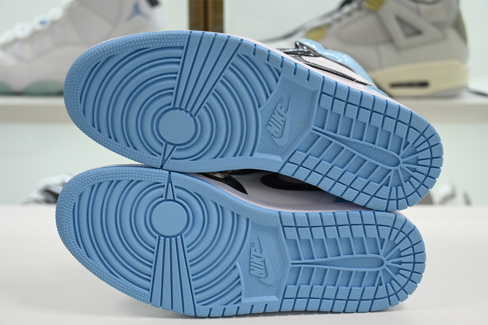 Air Jordan 1 UNC Blue Chill Patent   Leather CD0461-401