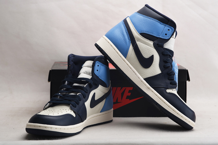 AIR JORDAN 1 OBSIDIAN UNIVERSITY BLUE 555088-140