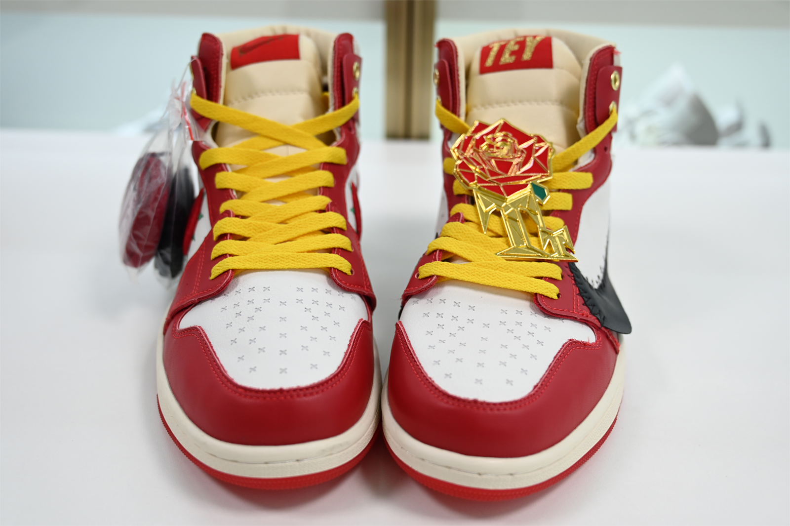 Teyana Taylor x Air Jordan 1 Zoom CMFT 2 “A Rose From Harlem”  FJ0604-601