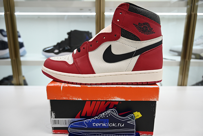Air Jordan 1 High OG “Chicago Reimagined”  DZ5485-612