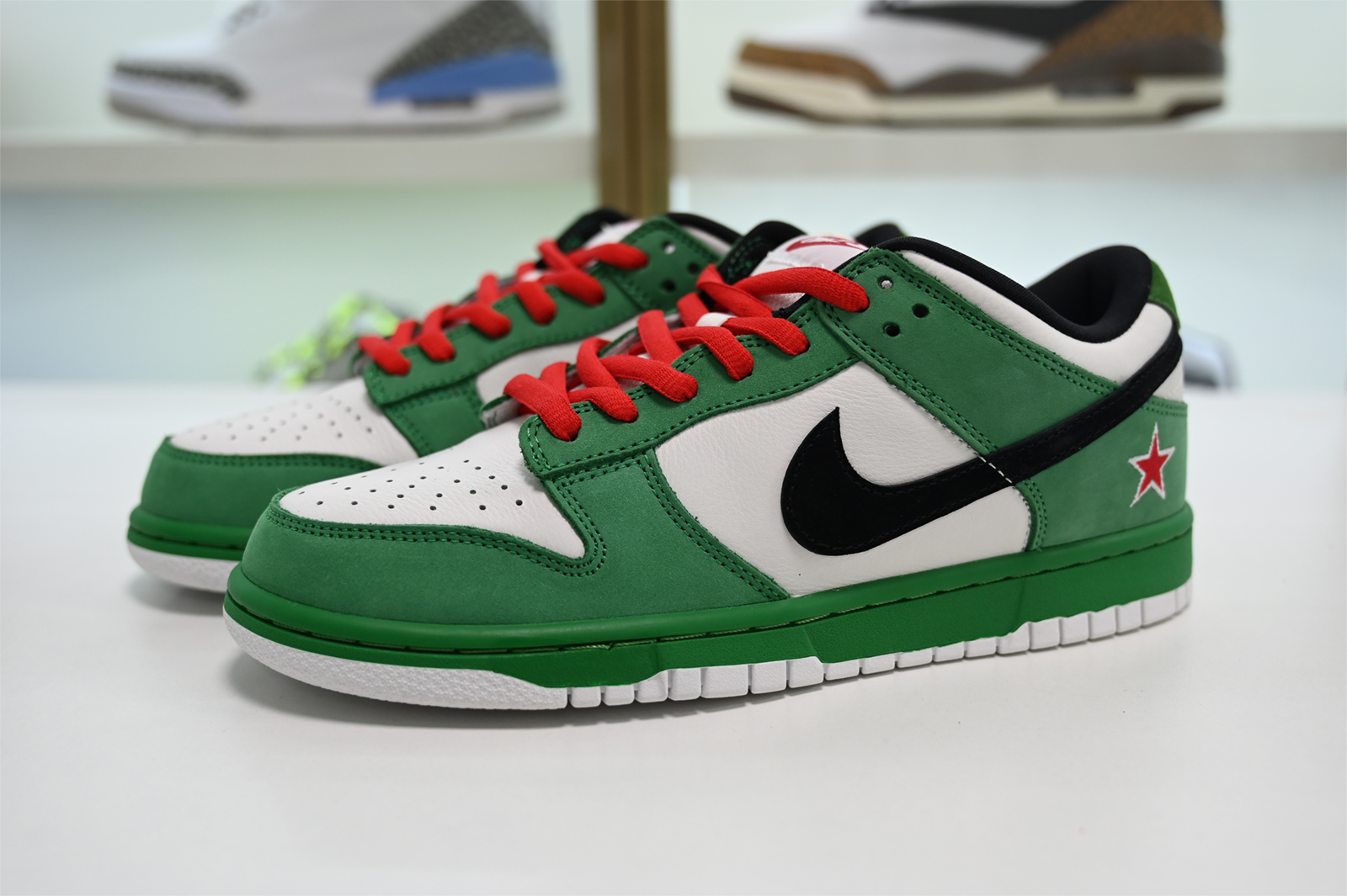 Nike Dunk Low Pro SB  heineken 304292-302
