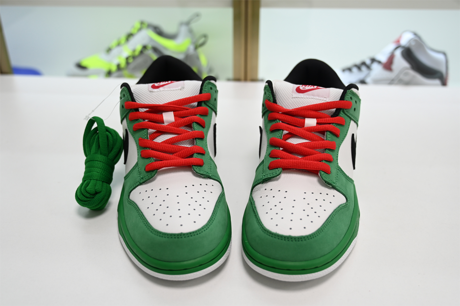 Nike Dunk Low Pro SB  heineken 304292-302