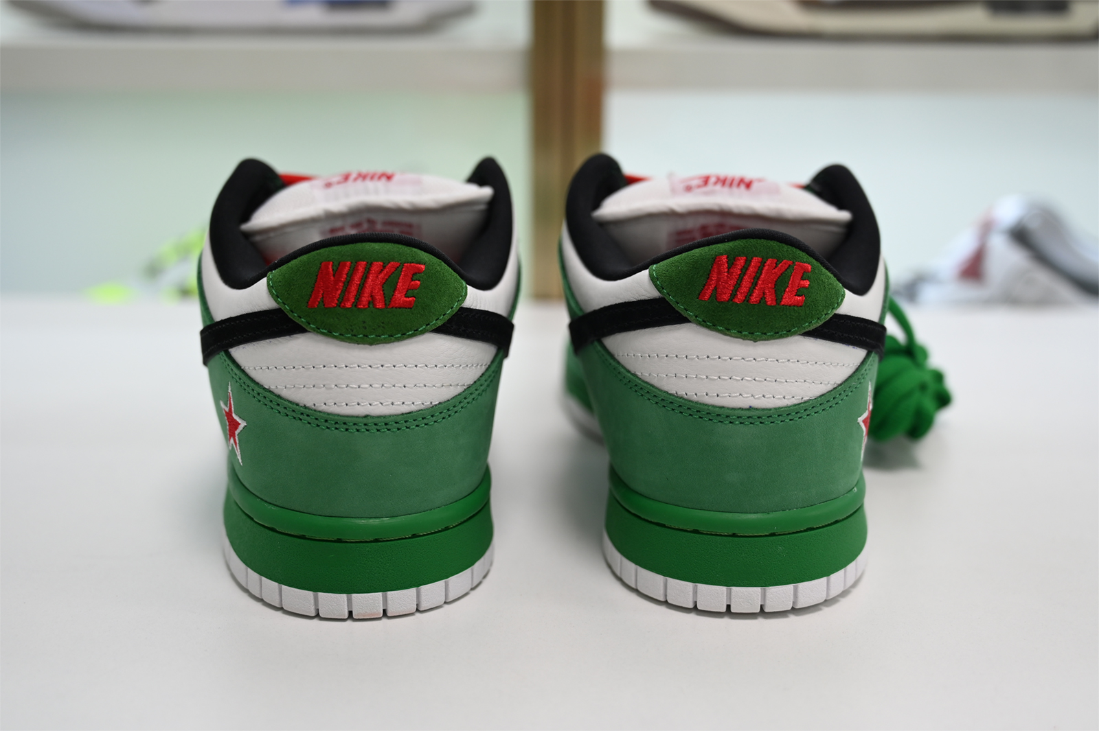 Nike Dunk Low Pro SB  heineken 304292-302