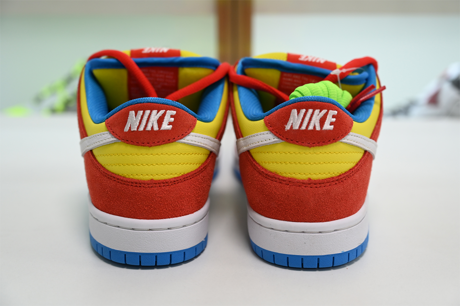 Nike SB Dunk Low “Bart Simpson”  BQ6817-602