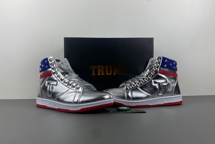 DONALD TRUMP NEVER SURRENDER  PKTLP002