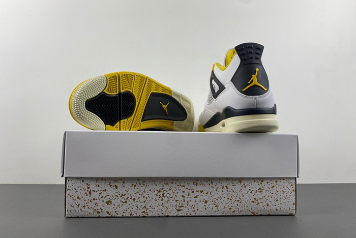 Air Jordan 4  ‘Vivid Sulfur‘ AQ9129-101