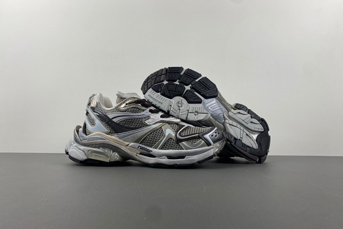 Ba*len*cia*ga mesh lace-up runner sneakers   779066-w3rbxp-2000