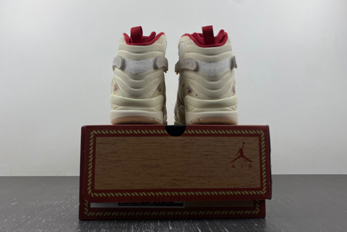Jordan 8 Retro SP SoleFly Mi Casa Es Su Casa  FJ2850-107