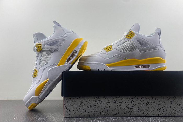 Air Jordan 4 WMNS “VividSulfur” AQ9129--102
