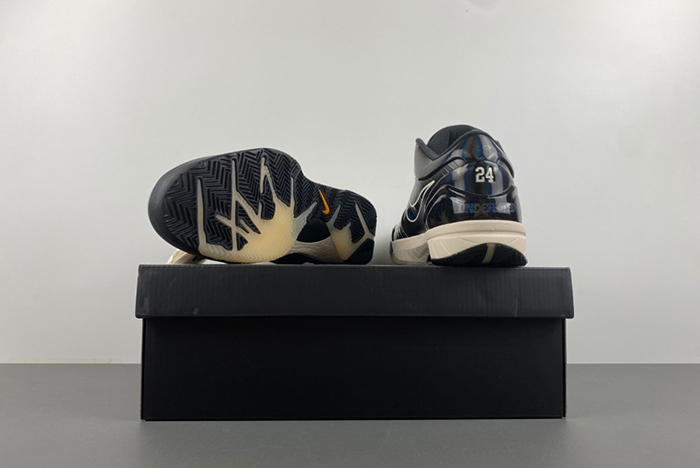 UNDEFEATED x Nike Kobe 4 Protro  CQ3869-001