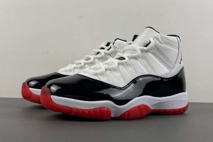 Air Jordan 11  CT8012-106