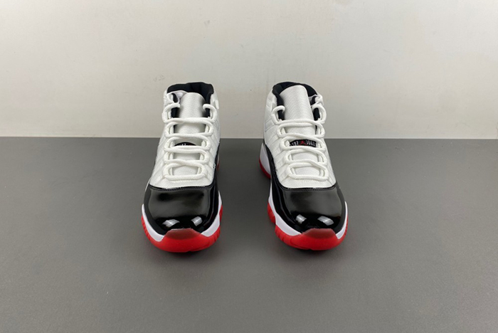 Air Jordan 11  CT8012-106