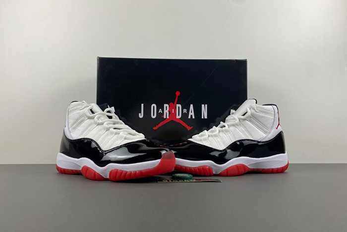 Air Jordan 11  CT8012-106