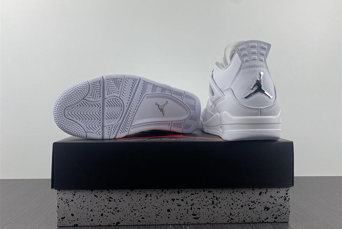 Air Jordan 4 Retro “Pure Money” 308497-100