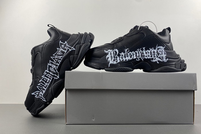Ba*len*cia*ga triple s sneakers 536737 w2fay 9017