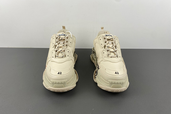 Ba*len*cia*ga triple s sneaker diy metal in white/red/black