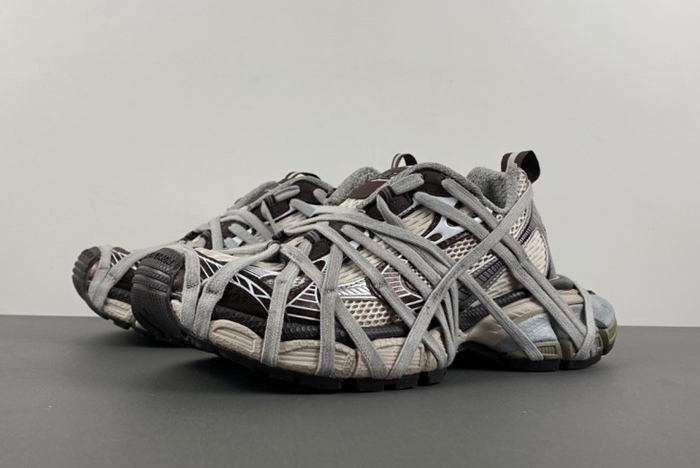 Ba*len*cia*ga 3xl extreme lace sneaker in brown/grey/beige 778698 w3xll 2097