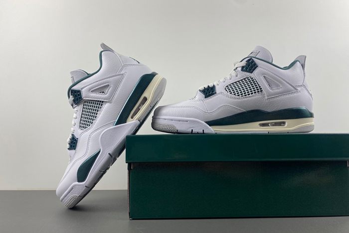 Air Jordan 4 “Oxidized Green”  FQ8138-103