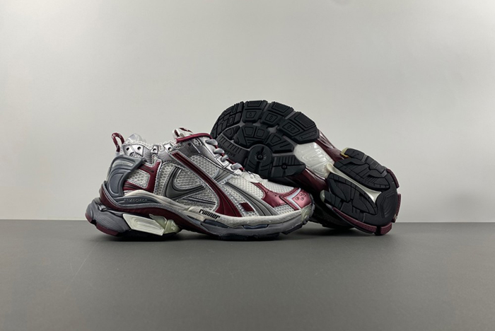 Ba*len*cia*ga runner sneaker  772774-w3rbw-0312
