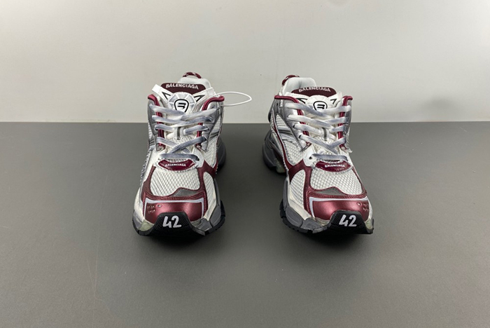 Ba*len*cia*ga runner sneaker  772774-w3rbw-0312