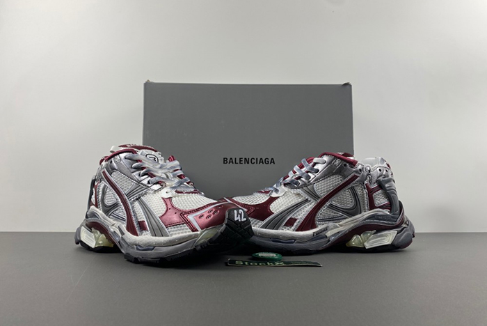 Ba*len*cia*ga runner sneaker  772774-w3rbw-0312