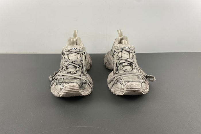 Ba*len*cia*ga -phantom sneaker  734731 w3xdc 4001