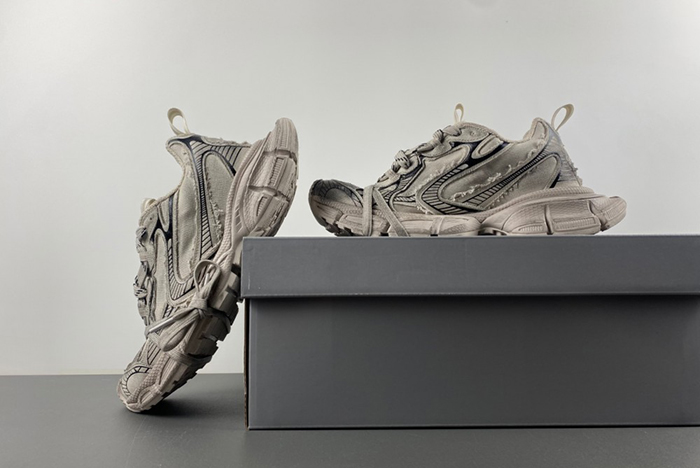 Ba*len*cia*ga -phantom sneaker  734731 w3xdc 4001